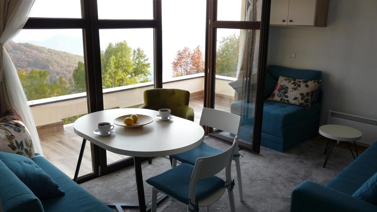 Apartman D52 Dvori Kopaonik Eksteriør billede